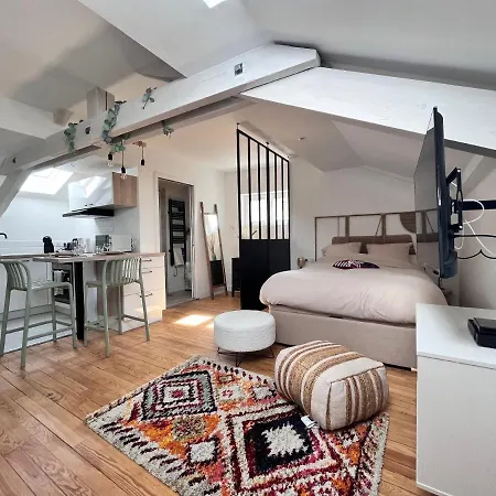 Superbe Plein De Charme Proche Du Centre Tonnet * Clermont-Ferrand